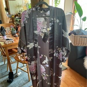 Kim & Ono SATIN (not silk) Robe.